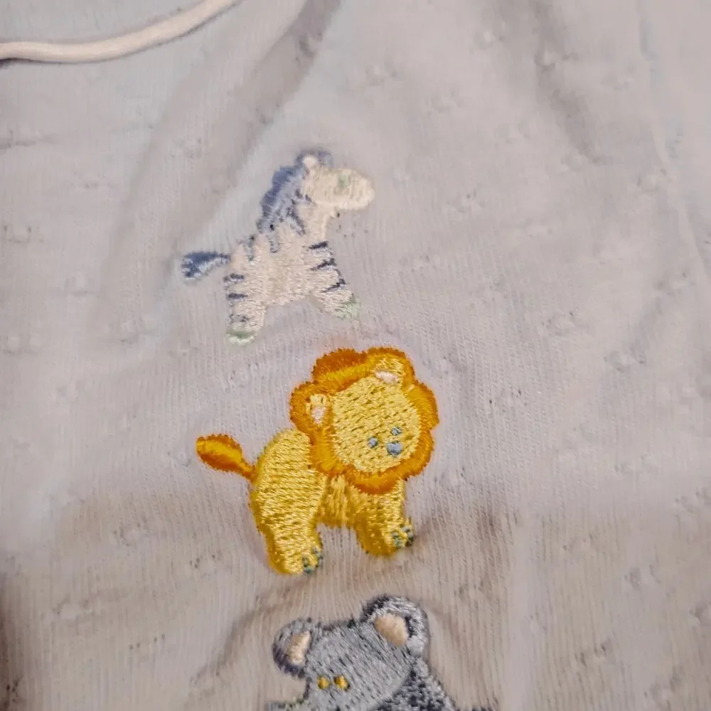 VTG McBaby Infant 0-3 Baby Blue Embroidered Button Up Shirt Lion Elephant Zebra